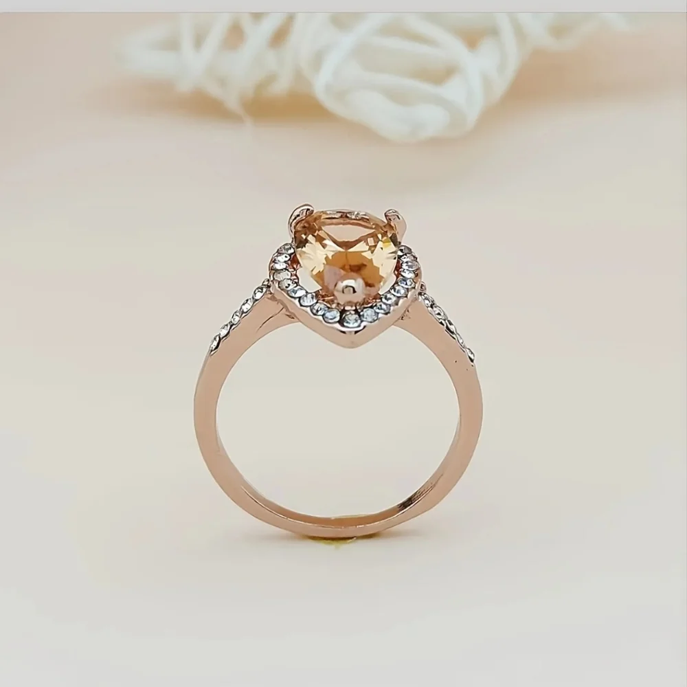 2.50 C Pear Shape Simulated Pink Morganite & White CZ Elegant Ring. - Picture 7 of 8
